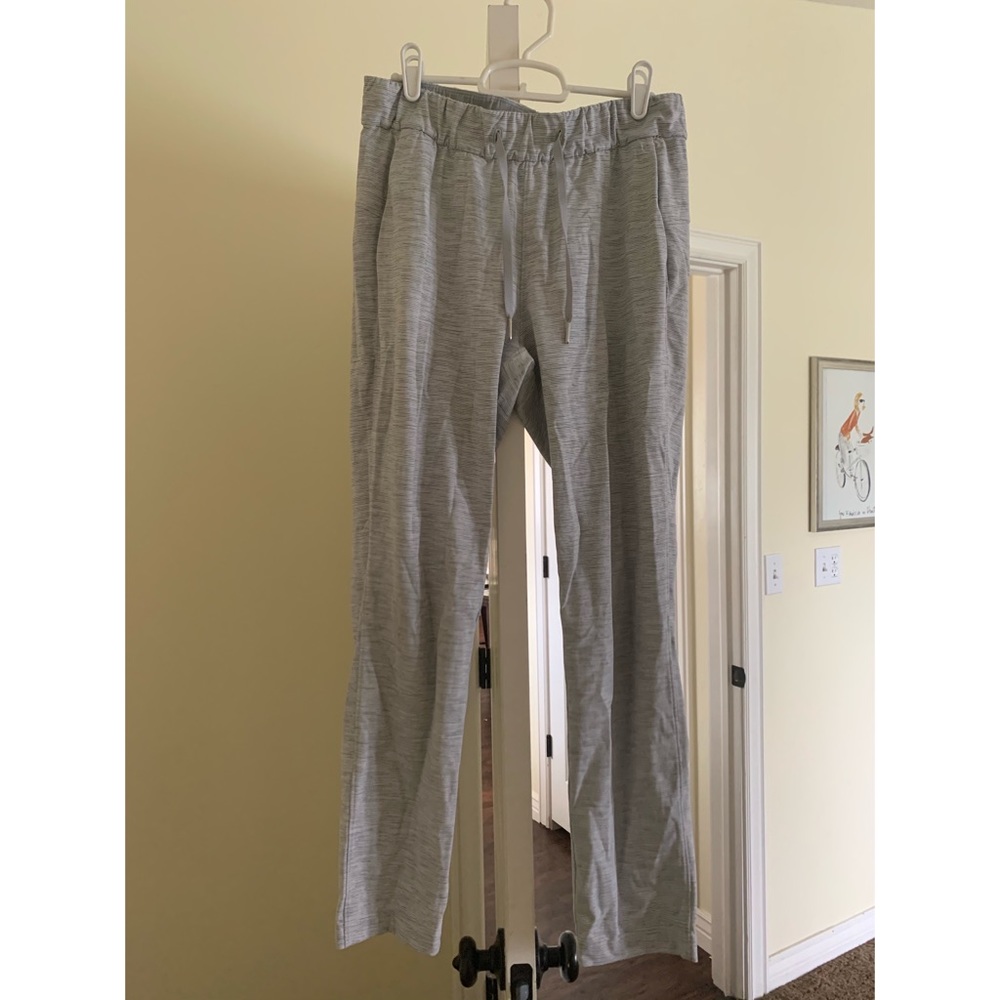 Lululemon on the fly pants